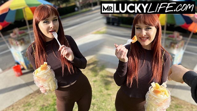 Gottgleiche Odette Fox in der Hauptrolle in Dicker Arsch Sexfilm