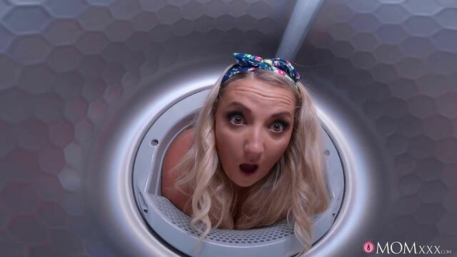 Simpática Crystal Swift em gordas delícia