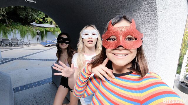 Heitere Delilah und Sera's POV Clip