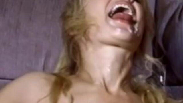 Splendida culona - video segaiola - Screw My Wife Club