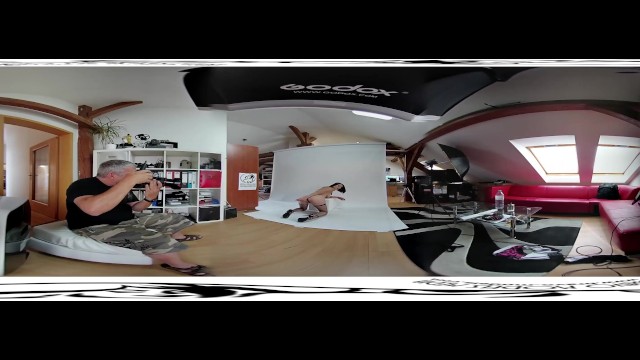 Guarda videata di super Victoria Daniels