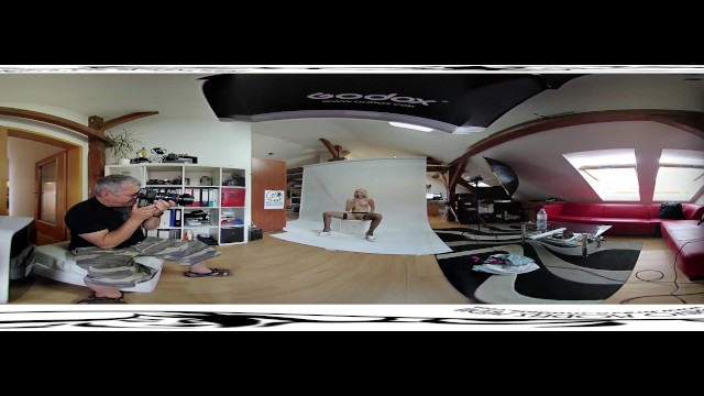 अतोषणीय  Marylin में अभिनय किया चेक वीडियो