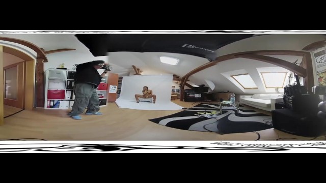 Naomi Bennet in videata masturbazione di Bravo Models