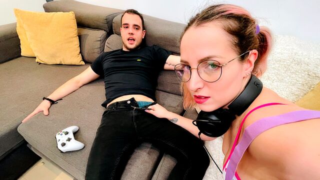 Indescribable Liz's blonde trailer