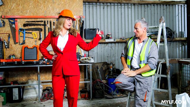 MYLF प्रस्तुत करता है Denice K का बाजूक चुदाई वीडियो