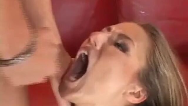 Garce dans pornographie baise de Screw My Wife Club