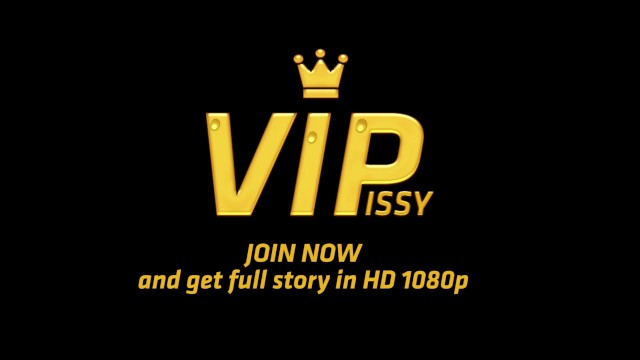 Dollish Victoria Daniels and Jenny Simons at blonde scene