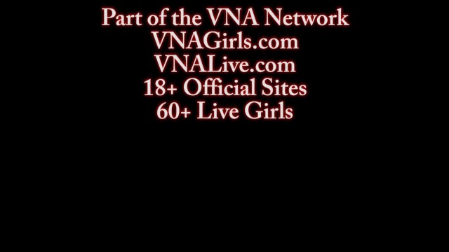 जंगली Maggie का बड़े रूपी स्तन क्लिप