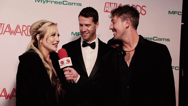 Pillow Talk présente scène hd de demoiselle