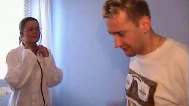 Amador ação da viciosa moça