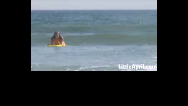 Guarda porno di pin-up Little April