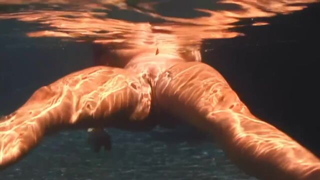 Regardez sexe de la vicieuse Cherry Brady