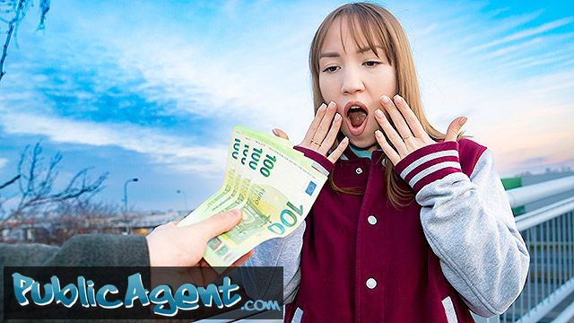 Yeri Blue and Kate Quinn's hd scene by Public Agent