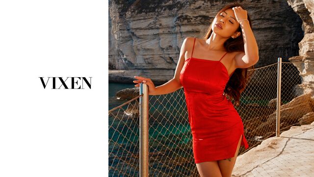 Guarda xxx di conquistatrice Rae Lil Black