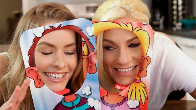 Stunner Lilly's cowgirl scene