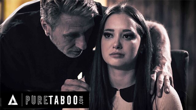 Pornstar xxx with enchanting Gia Paige from Pure Taboo