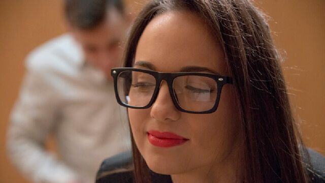 TwistysHard प्रस्तुत करता है Kristy Black का लंबे बाल चित्र