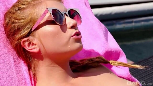 Clip grosse queue de la glorieuse Arya 