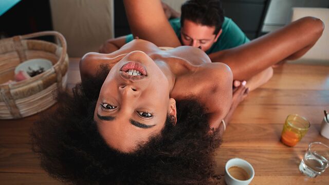 ébano safado da muito quente Luna