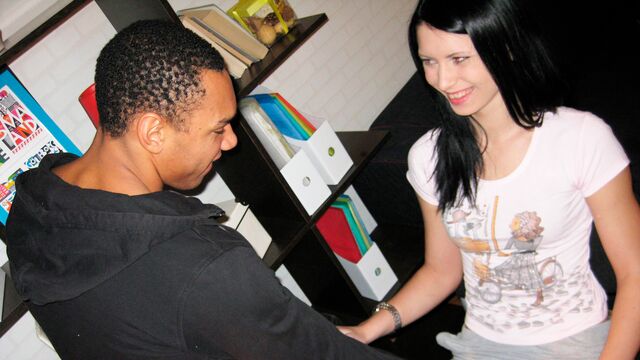 Freely Mya's brunette scene