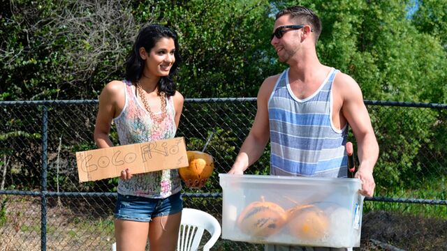 Tráiler de cuarto con Karmen