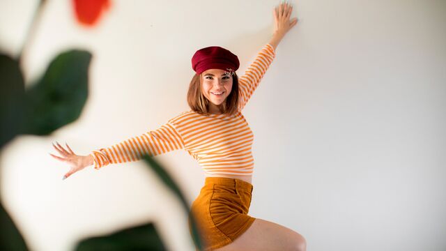 Alina West et Jaye Summers dans séquence gorge profonde de Dark X