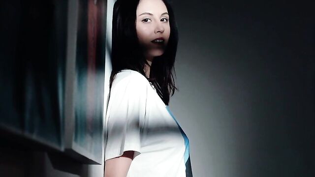 Watch gentle Sade Mare's smut