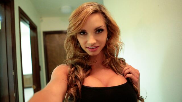 Action cheveux bruns de l'unique Ashley 