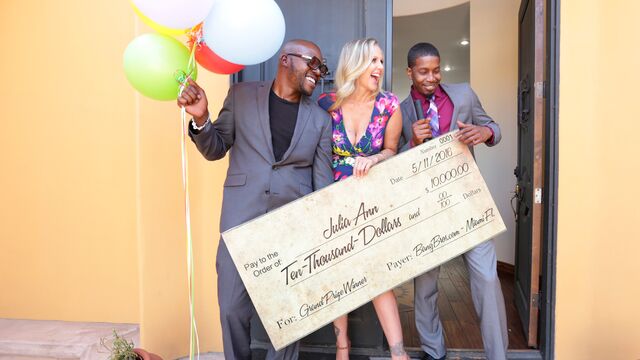 Watch elite Julia Ann's sex